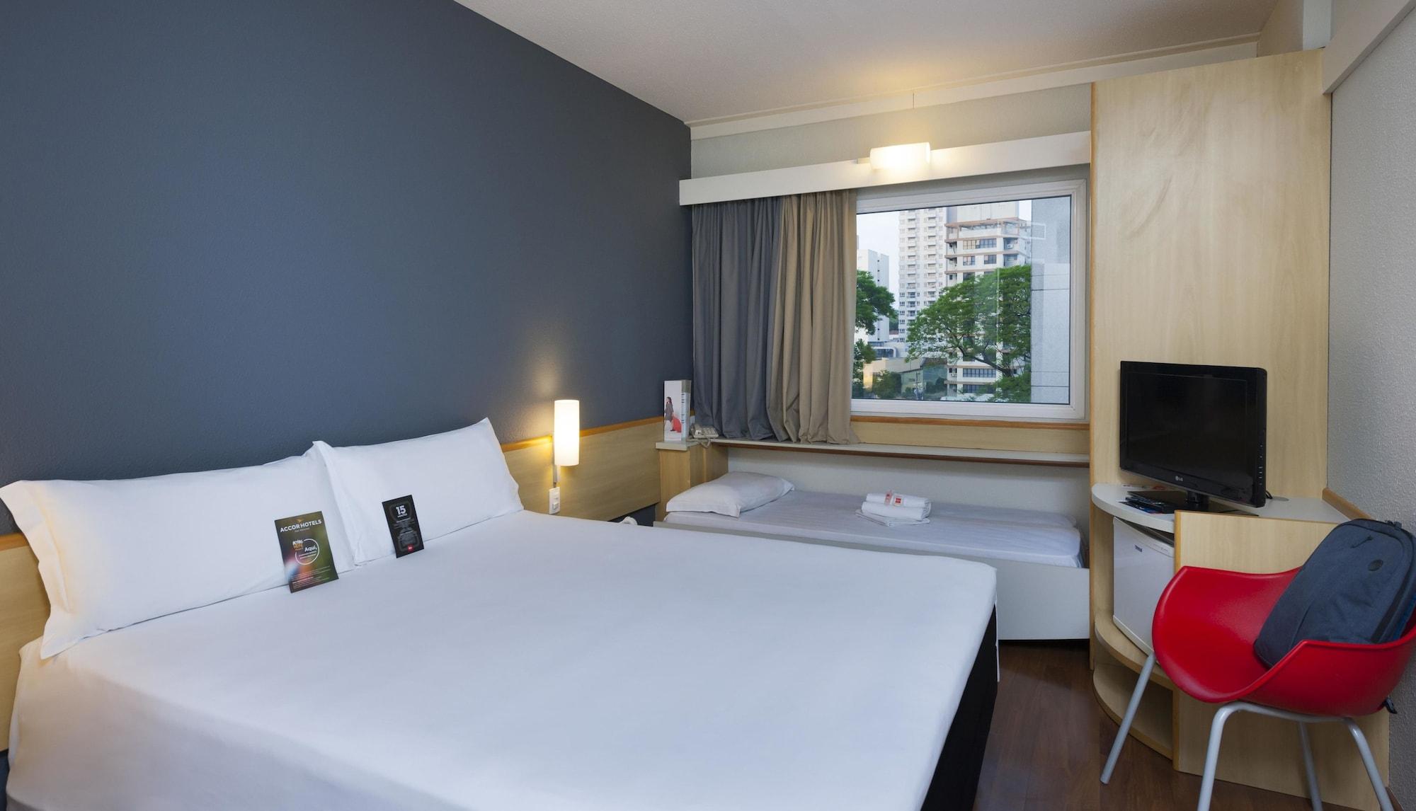Hotel Ibis Campinas Esterno foto