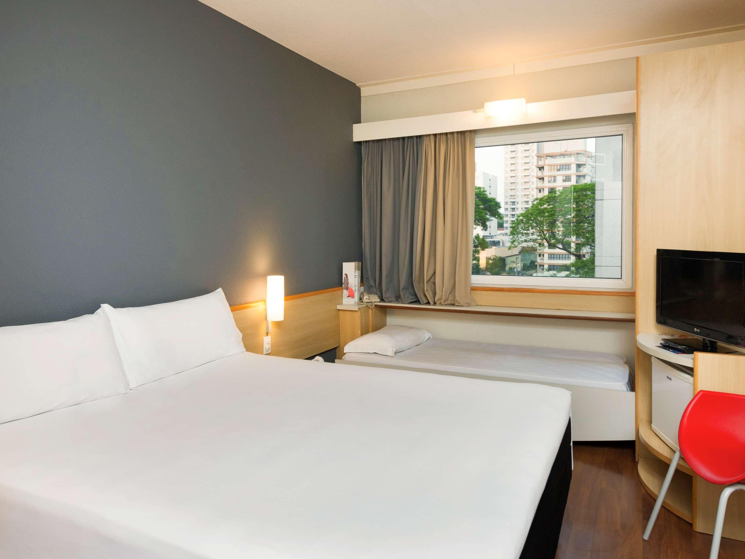 Hotel Ibis Campinas Esterno foto