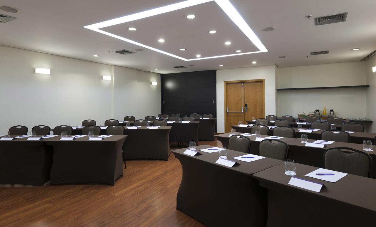Hotel Ibis Campinas Esterno foto